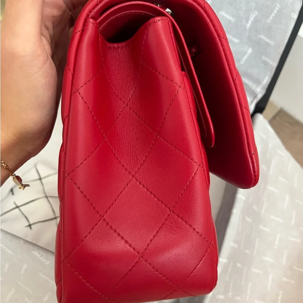 đź–¤SOLD ON WEBSITEđź–¤100% authentic CHANEL classic jumbo double flap red lambskin - Picture 6 of 9